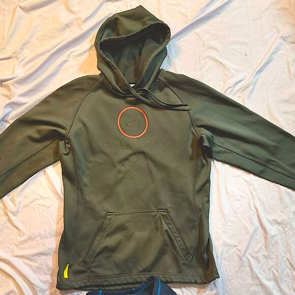 TWO Nike Therma Fit Hoodies - SIZE SM/MED - 1 Grey and 1 Blue - Picture 2 of 9